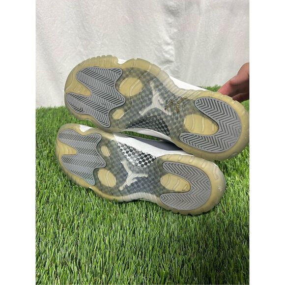 Jordan 11 Retro Low Cool‎ Grey 2018 Sz 9 528895-003 - Picture 3 of 8